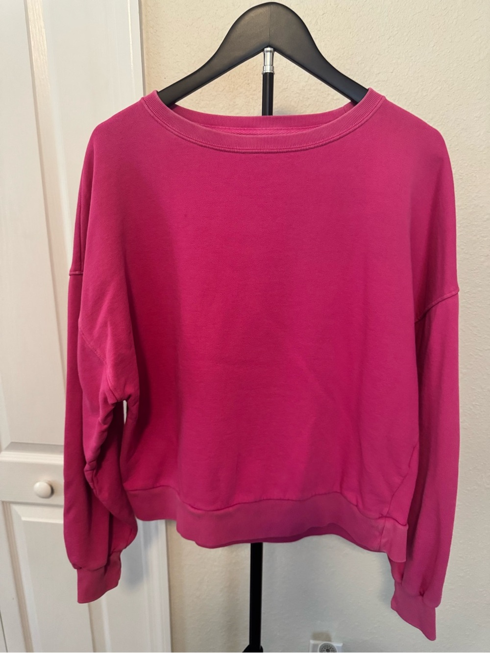Gap Pink Sweatshirt - Medium